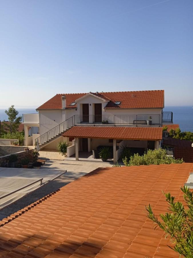Apartmani Nila Sveta Nedelja  Exterior photo